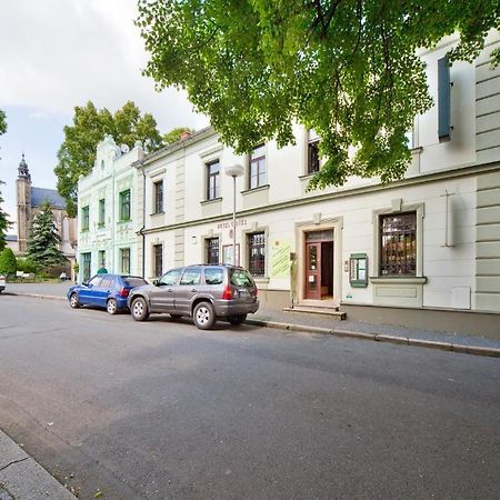 Hotel U Ruze Kutna Hora Ngoại thất bức ảnh